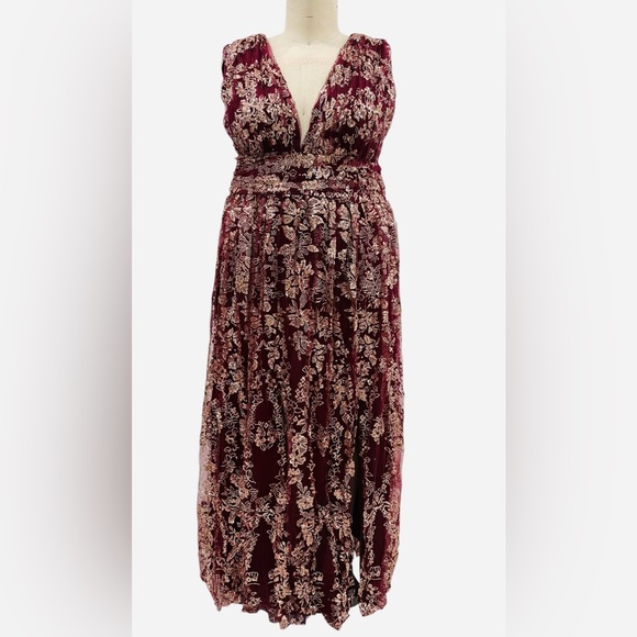 Soiéblu Burgundy Lace Formal Midi Dress 1XL Prom Wedding Guest brand new - Picture 3 of 12